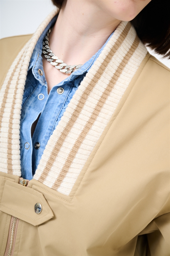 BOMBER LUNGO CON COSTINA