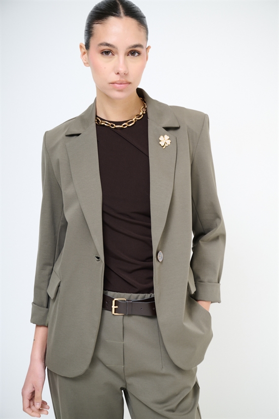 GIACCA BASIC PUNTO MILANO CON PATTINE E SPILLE