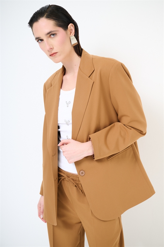 GIACCA OVER CON TASCHE A FILETTO