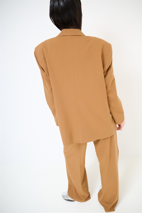 GIACCA OVER CON TASCHE A FILETTO