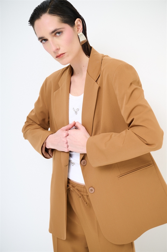 GIACCA OVER CON TASCHE A FILETTO