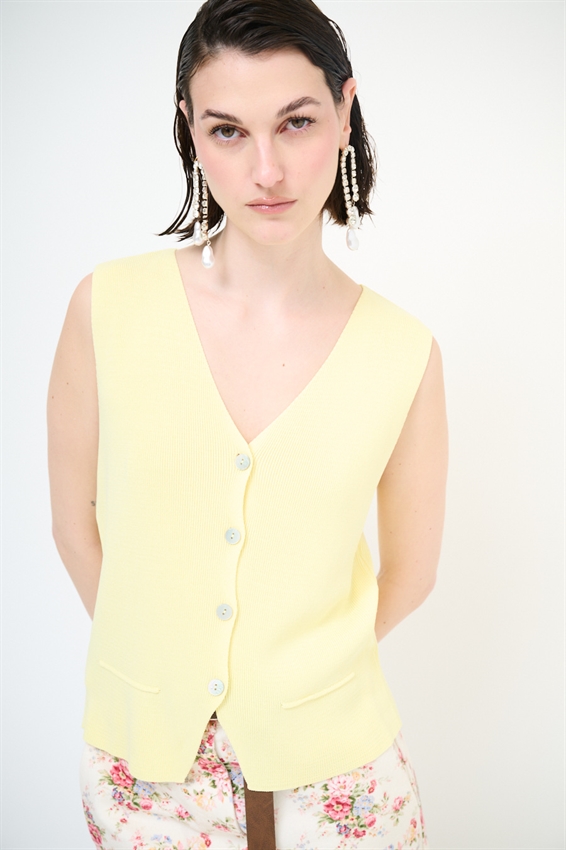 GILET CON BOTTONI A COSTINE