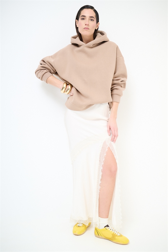 GONNA RASO CON INSERTI PIZZO