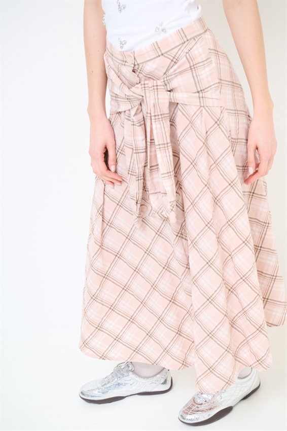 GONNA A QUADRI CON BOTTONI DAVANTI