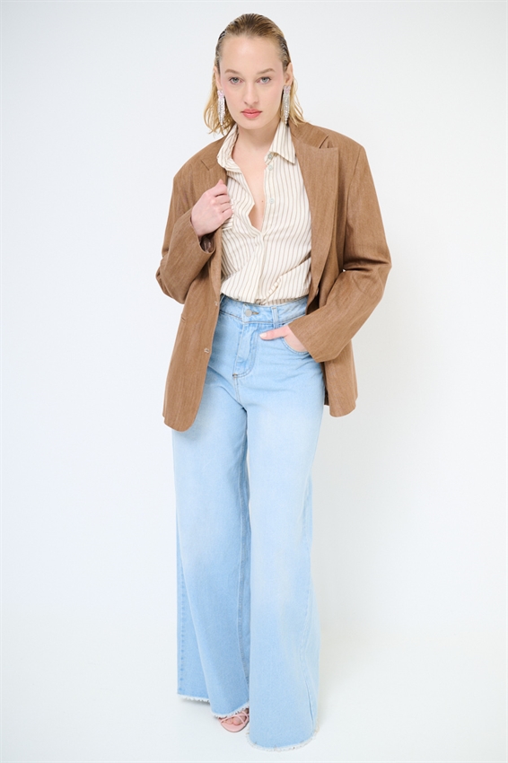 JEANS LARGO TAGLIO VIVO SUL FONDO