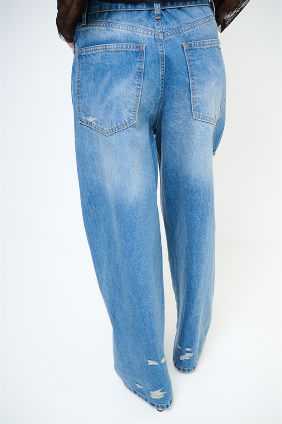 JEANS BAGGY CON RISVOLTO CINTURINO + ROTTURE