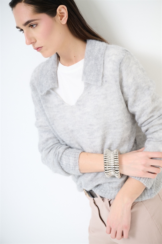 MAGLIA SCOLLO A V IN MISTO MOHAIR