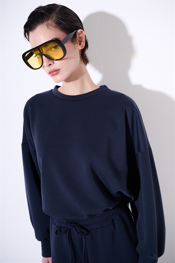 FELPA PARICOLLO OVERSIZE CON SPACCHI IN MODAL