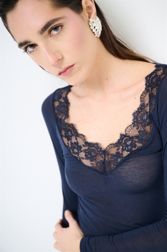 MAGLIA SCOLLO V CON PIZZO MODAL