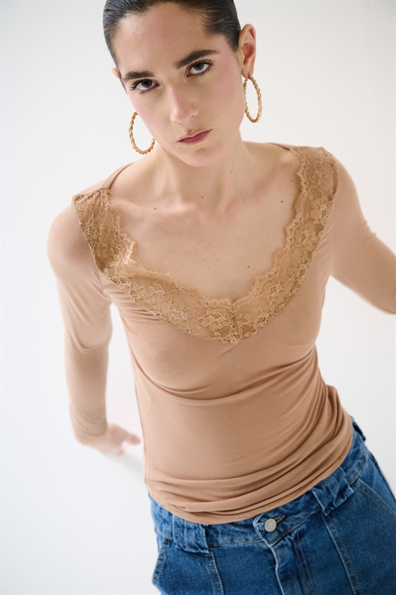 MAGLIA SCOLLO V CON PIZZO MODAL