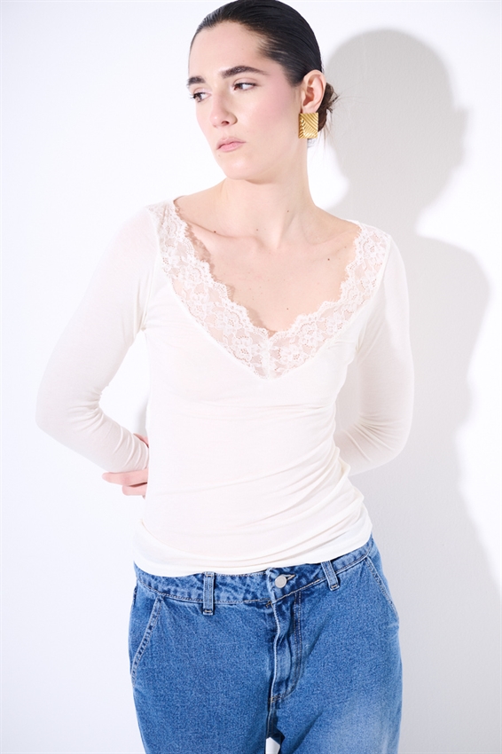 MAGLIA SCOLLO V CON PIZZO MODAL