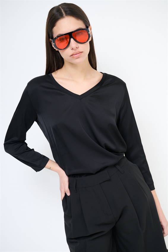 MAGLIA MANICA 3/4 IN RASO SCOLLO V