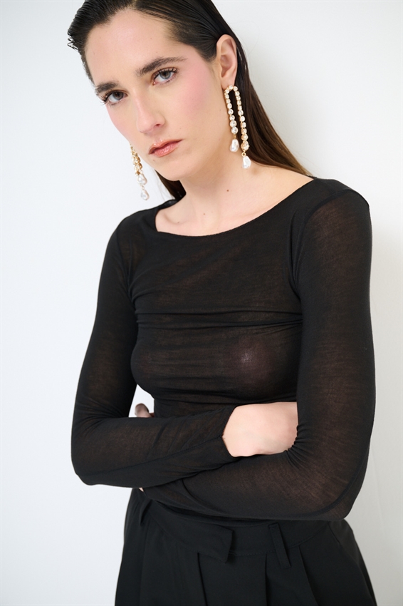 MAGLIA SCOLLO BARCA TAGLIO VIVO MODAL