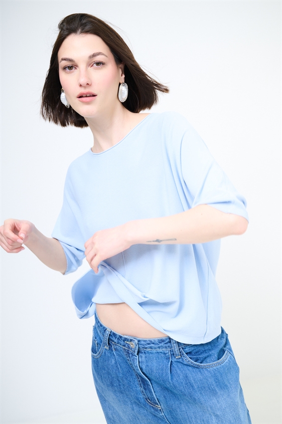 MAGLIA OVER CON MANICA PIPISTRELLO E RIGA DAV.