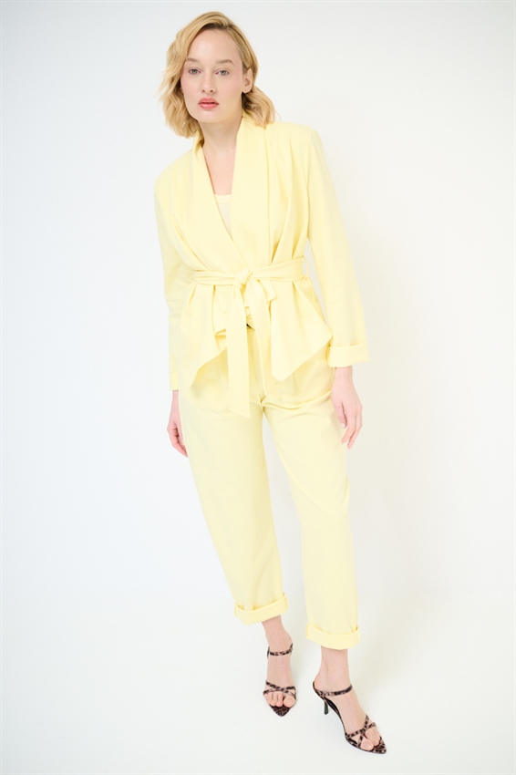 PANTALONE OVETTO PUNTO MILANO CON PINCES E CINTURA