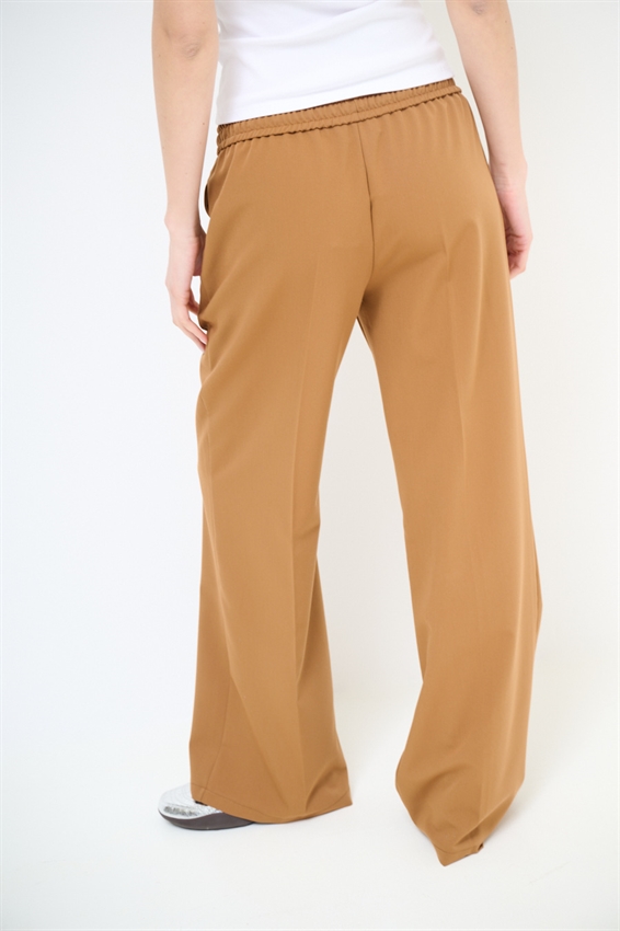 PANTALONE AMPIO CON COULISSE