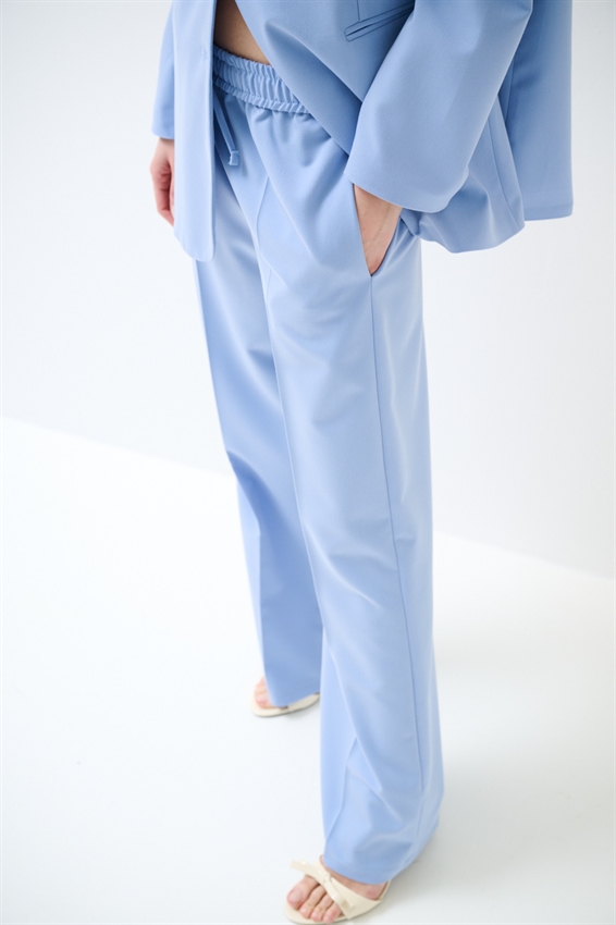 PANTALONE AMPIO CON COULISSE