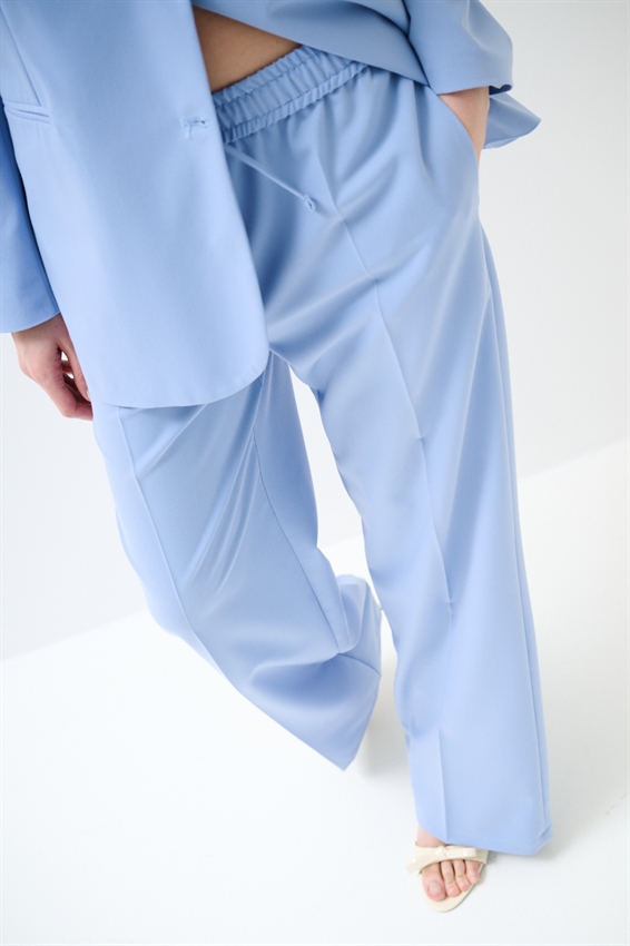 PANTALONE AMPIO CON COULISSE