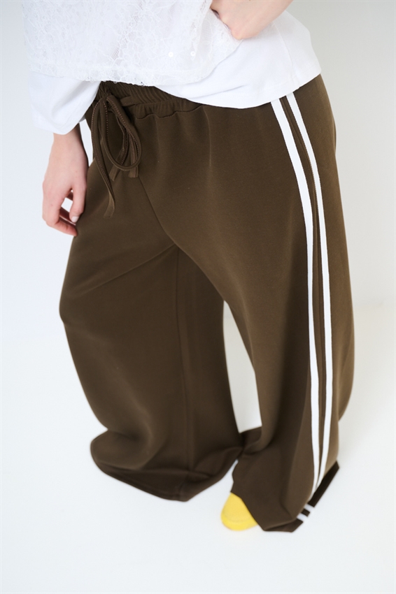 PANTALONE LARGO CON BANDE VISCOSA MODAL