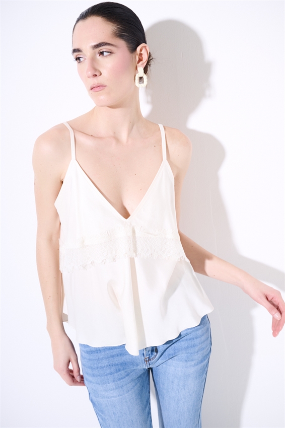 TOP RASO CON INSERTI PIZZO