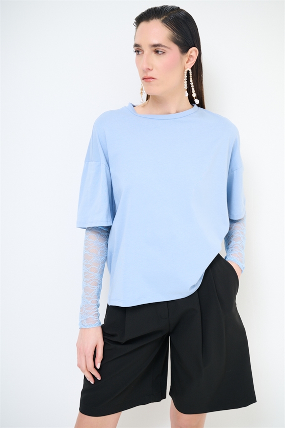 T-SHIRT OVER CON MANICHE IN PIZZO