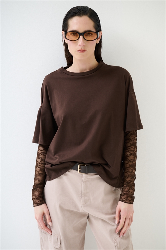 T-SHIRT OVER CON MANICHE IN PIZZO