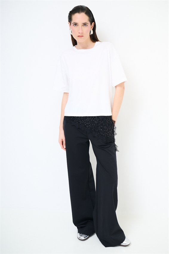 T-SHIRT OVER + PIZZO ASIMMETRICO