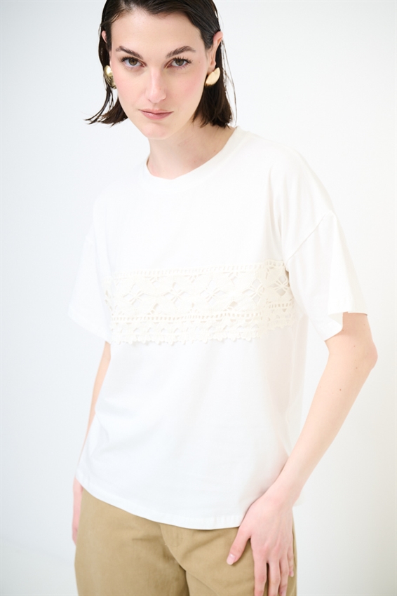 T-SHIRT OVER CON PASSAMENERIA DAVANTI