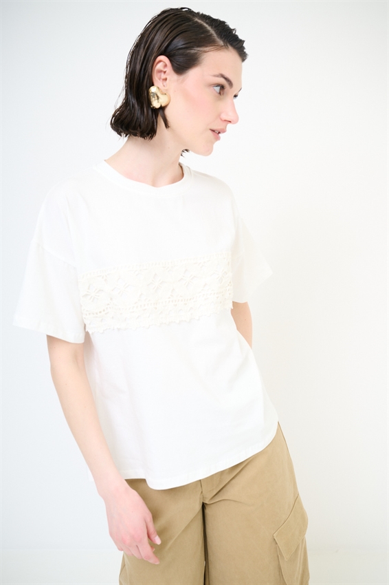 T-SHIRT OVER CON PASSAMENERIA DAVANTI