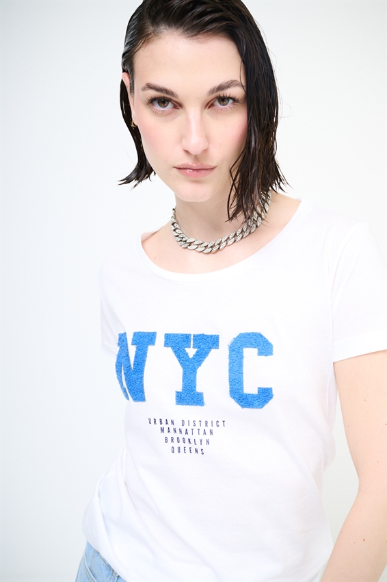 T-SHIRT CON STAMPA NYC
