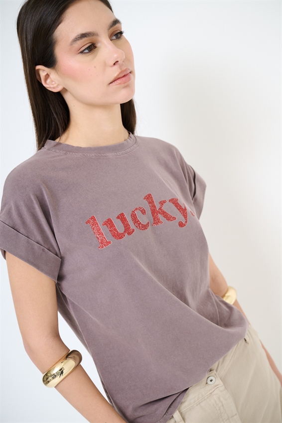 T-SHIRT CON STAMPA LUCKY EFFETTO VINTAGE