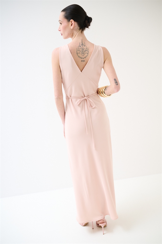 ABITO LUNGO SMANICATO CON SPACCO TESSUTO FLUIDO ROSA