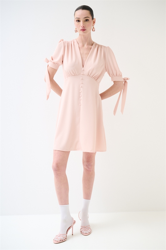 ABITO CORTO CON BOTTONI FODERATI