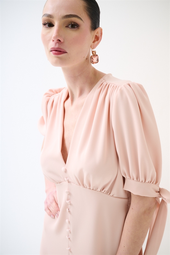 ABITO CORTO CON BOTTONI FODERATI ROSA