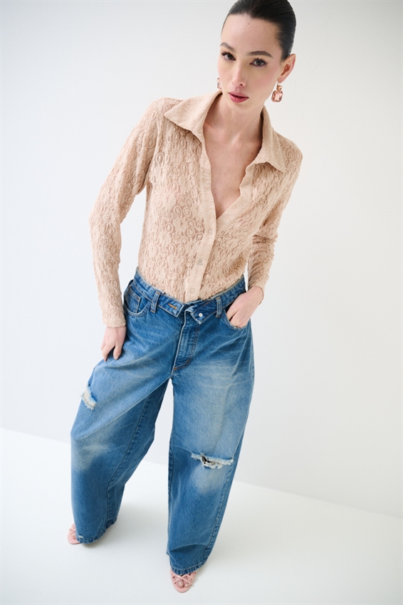 CAMICIA IN PIZZO ELASTICIZZATA CIPRIA