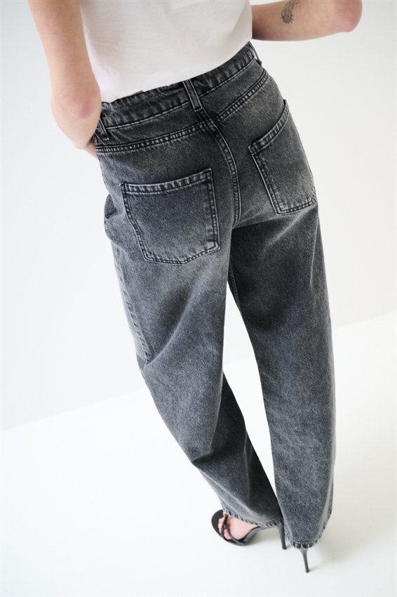 JEANS DRITTO CROPPED