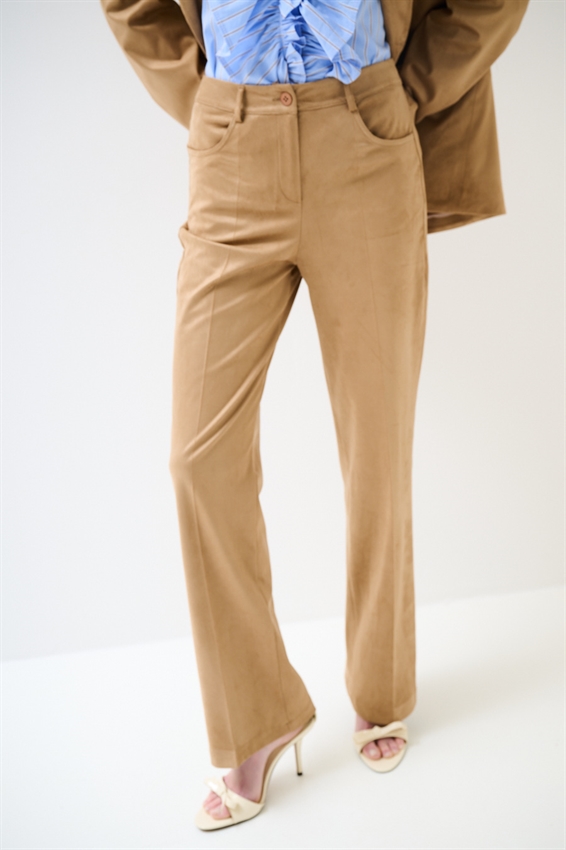 PANTALONE A 5 TASCHE CON PIEGA CENTRALE