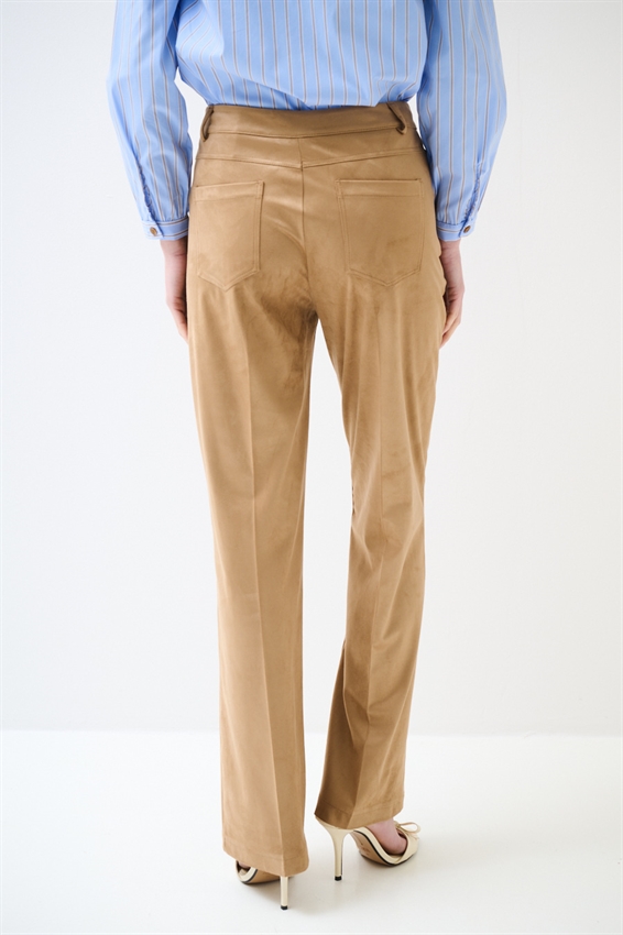 PANTALONE A 5 TASCHE CON PIEGA CENTRALE CAMMELLO