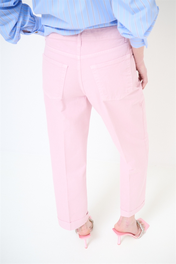 PANTA CHINO CON RISVOLTO E TAGLIO VIVO ROSA