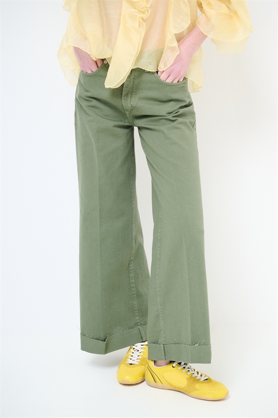 PANTAPALAZZO CON RISVOLTO E TAGLIO VIVO