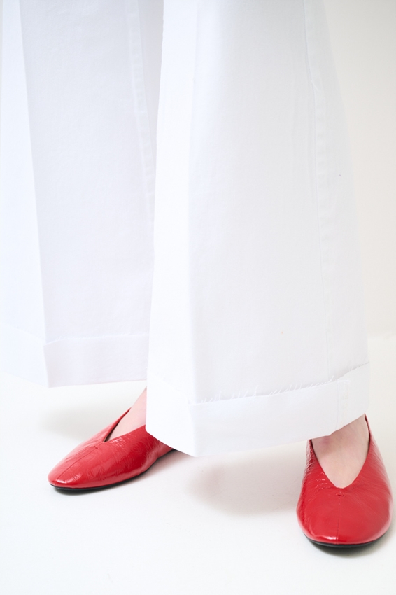 PANTAPALAZZO CON RISVOLTO E TAGLIO VIVO BIANCO