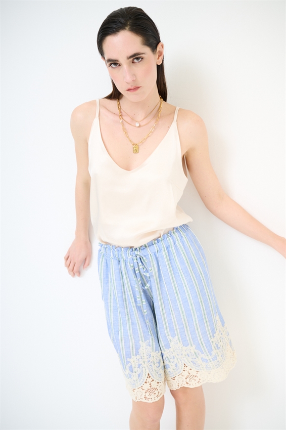 CANOTTA BASIC CON SPALLINI REGOLABILI IN VISCOSA