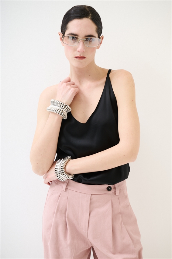 CANOTTA BASIC CON SPALLINI REGOLABILI IN VISCOSA NERO