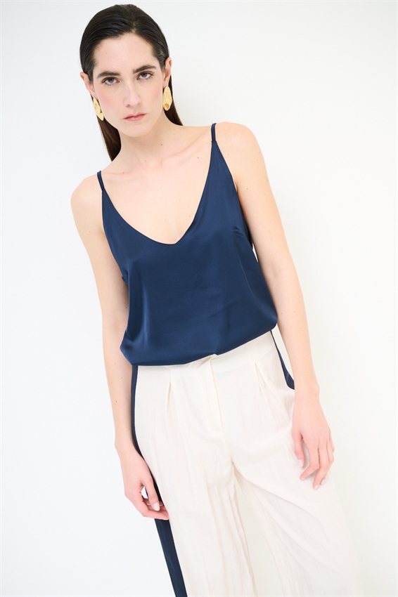 CANOTTA BASIC CON SPALLINI REGOLABILI IN VISCOSA BLU