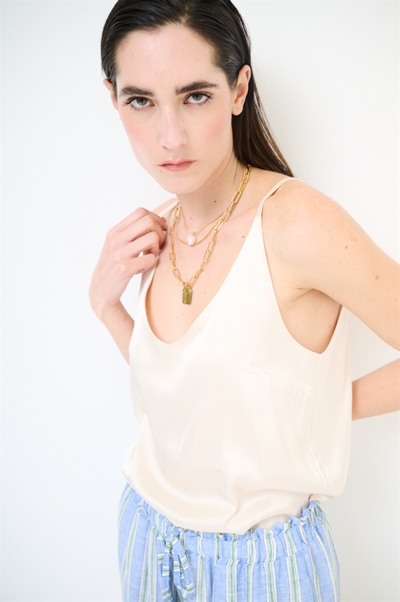 CANOTTA BASIC CON SPALLINI REGOLABILI IN VISCOSA BURRO