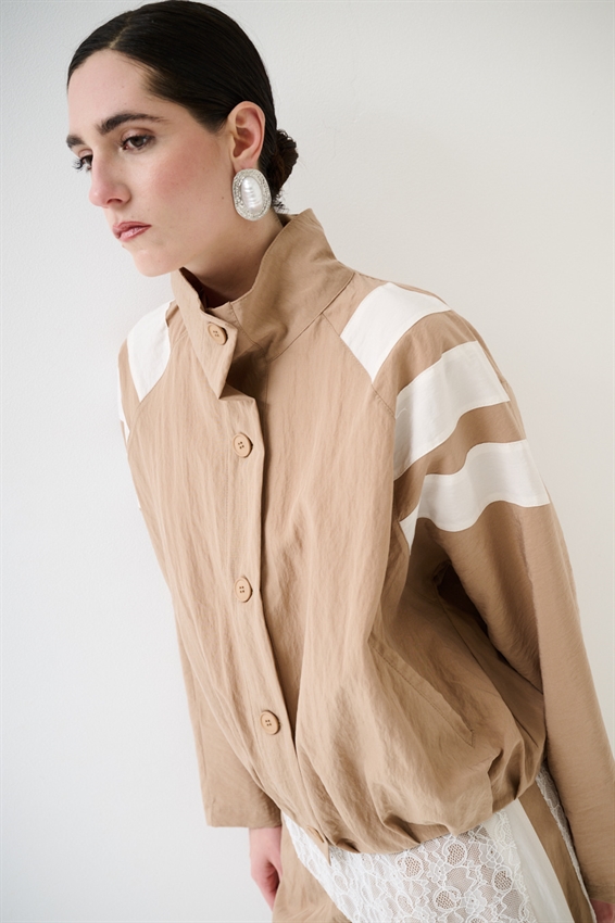 BOMBER CON BOTTONI BICOLOR CAMMELLO/BURRO