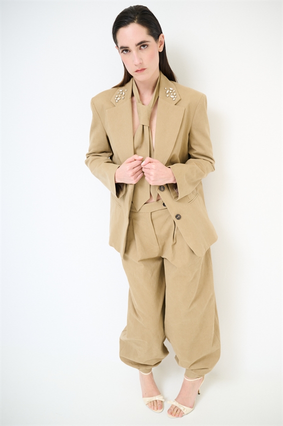 GIACCA IN COTONE CON PIETRE SU COLLETTO