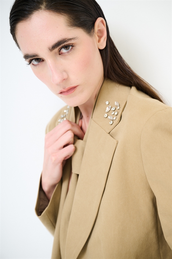 GIACCA IN COTONE CON PIETRE SU COLLETTO CAMMELLO