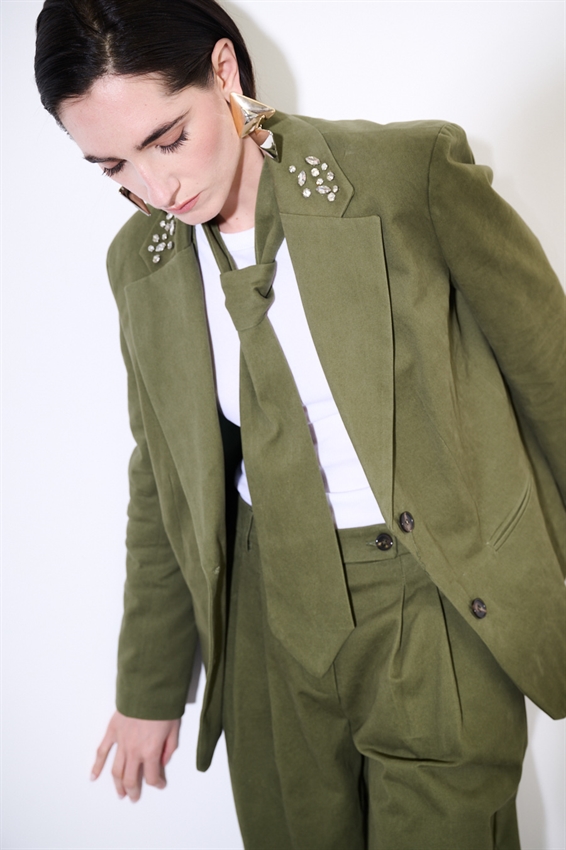 GIACCA IN COTONE CON PIETRE SU COLLETTO MILITARE