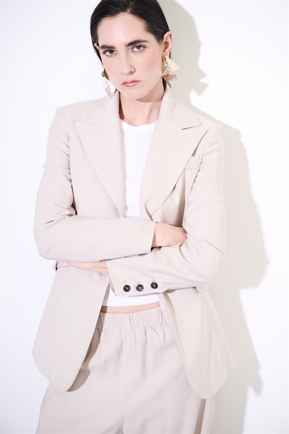 GIACCA AVVITATA A 2 BOTTONI CON PATTINE BEIGE